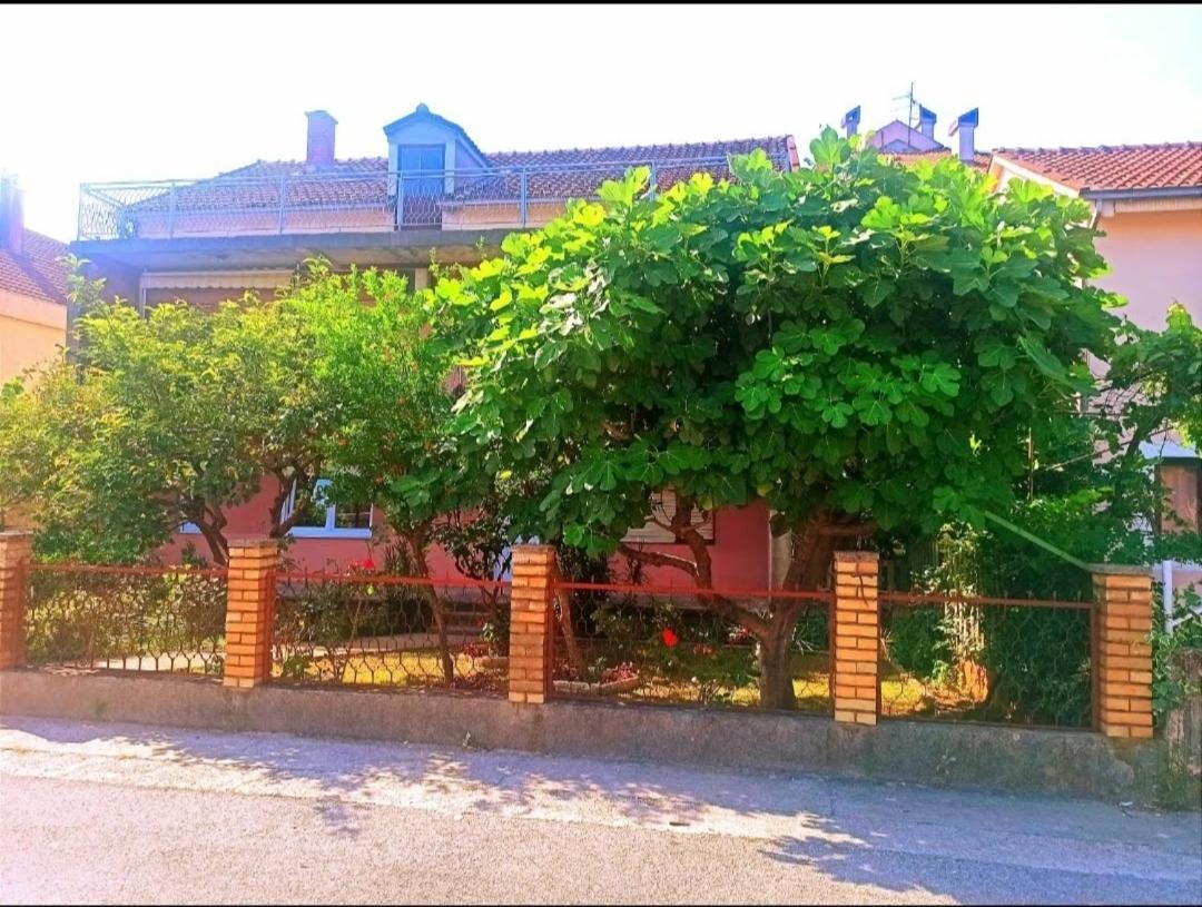 Prestige 4 Hotel Podgorica Ngoại thất bức ảnh